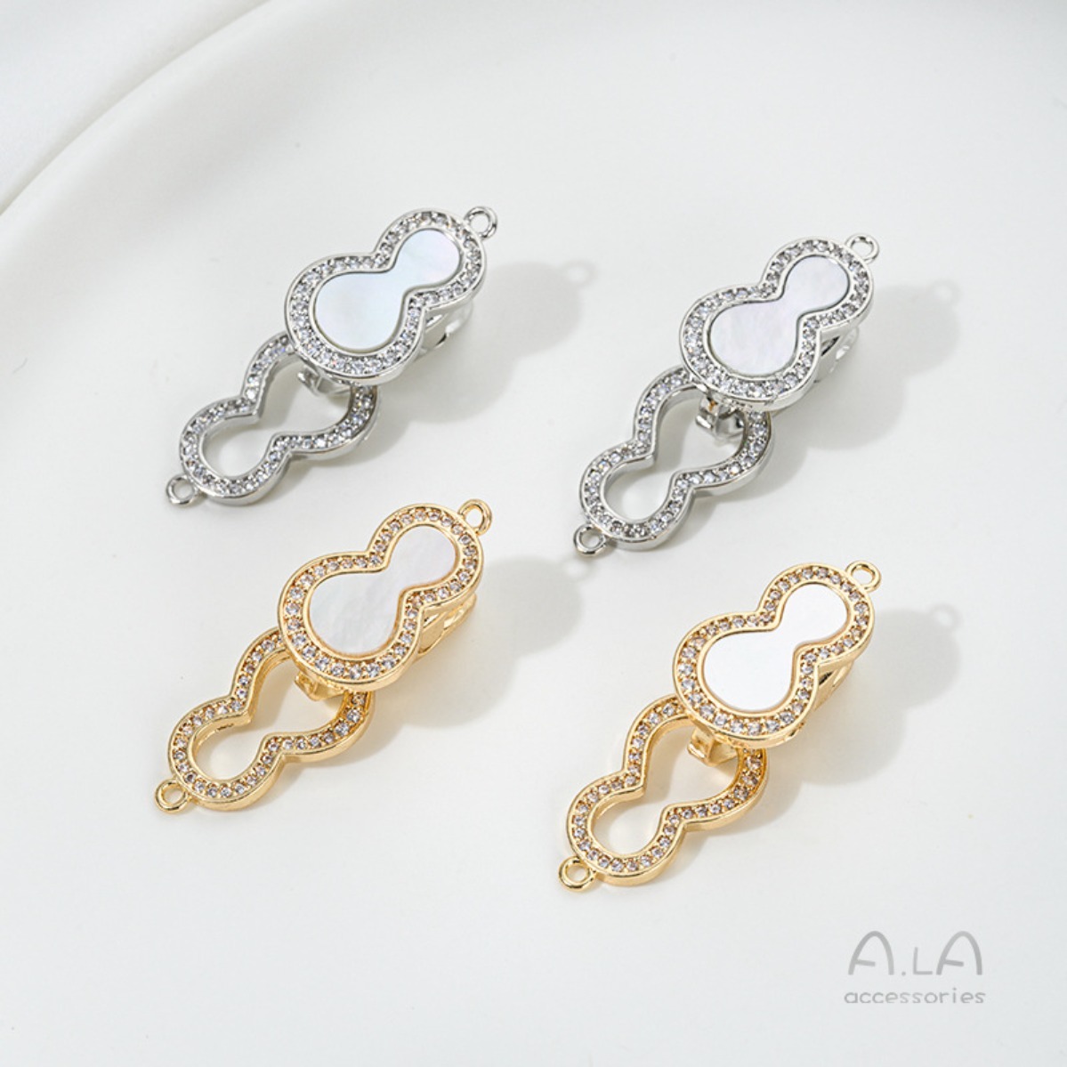 Brass 14K Gold Plated Mother O - đánh giá và giá Toggle Clasp Gold